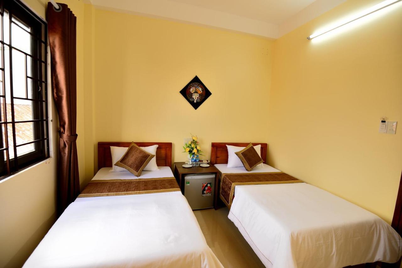 Guest House Maika Hue Bagian luar foto